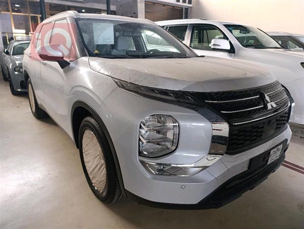 Mitsubishi Outlander 2025 for sale in Iraq - Baghdad